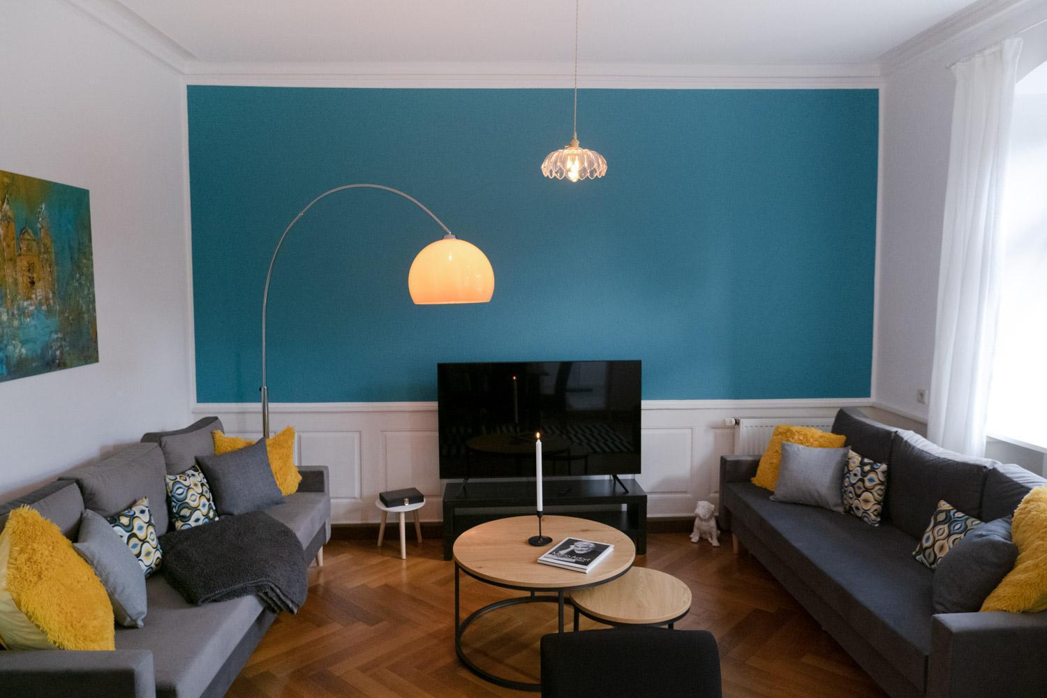 Bella Casa - Business&Family - 2 Zimmer Direkt Neben Schloss, Parkplatz, Smarttv, Netflix, Waschmaschine, 24H Checkin, 71Qm, Kingsizebett, Hotelbettwaesche Ludwigsburg Exterior foto